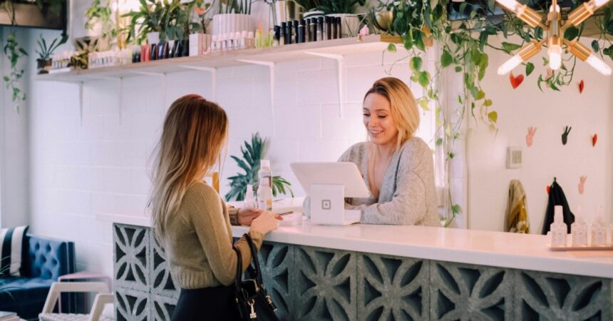 叱れない店長が増えている。それは優しさですか、それとも保身ですか？